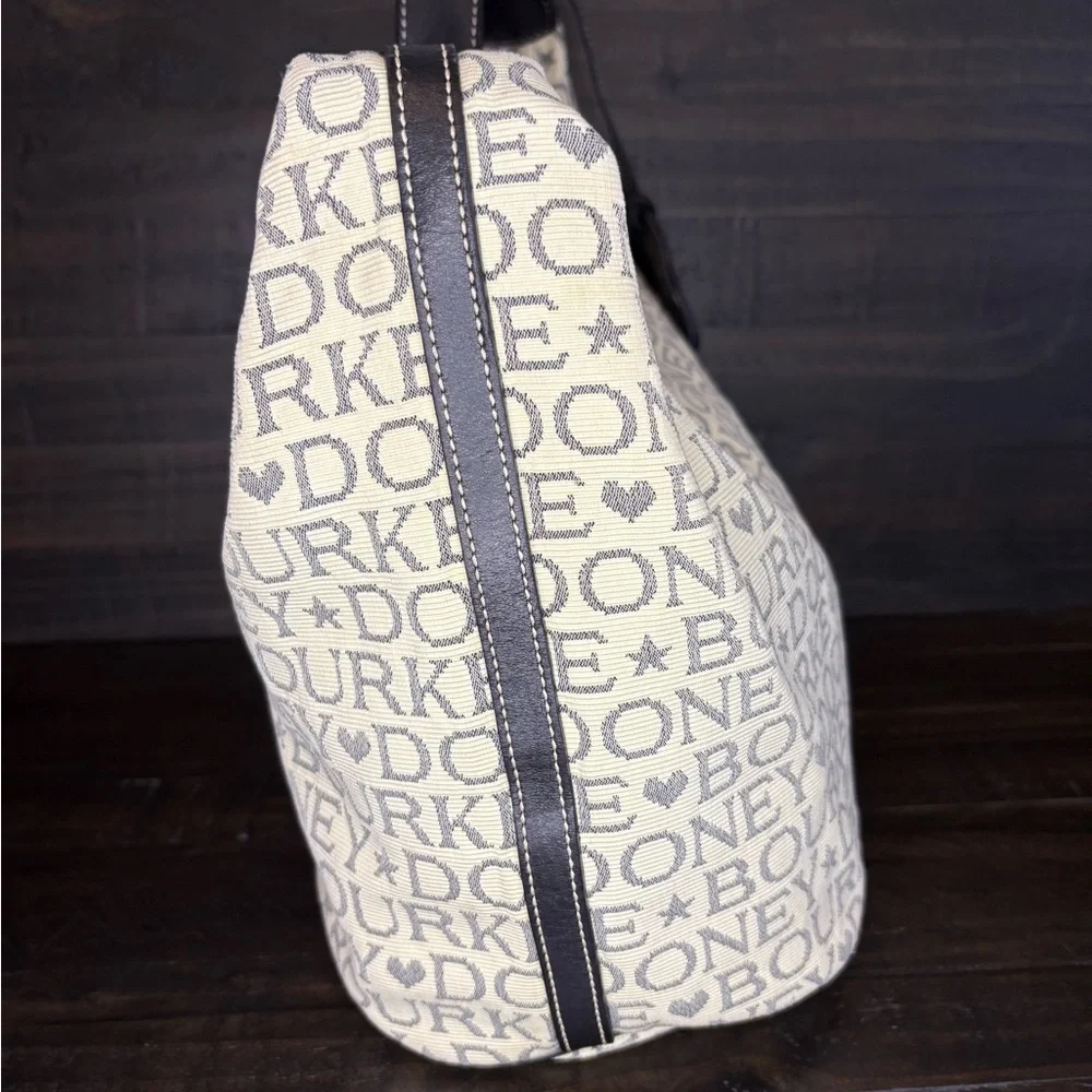 Dooney & Bourke guc dooney